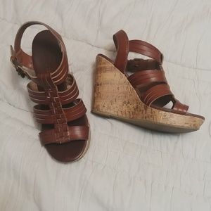 Brown wedges
